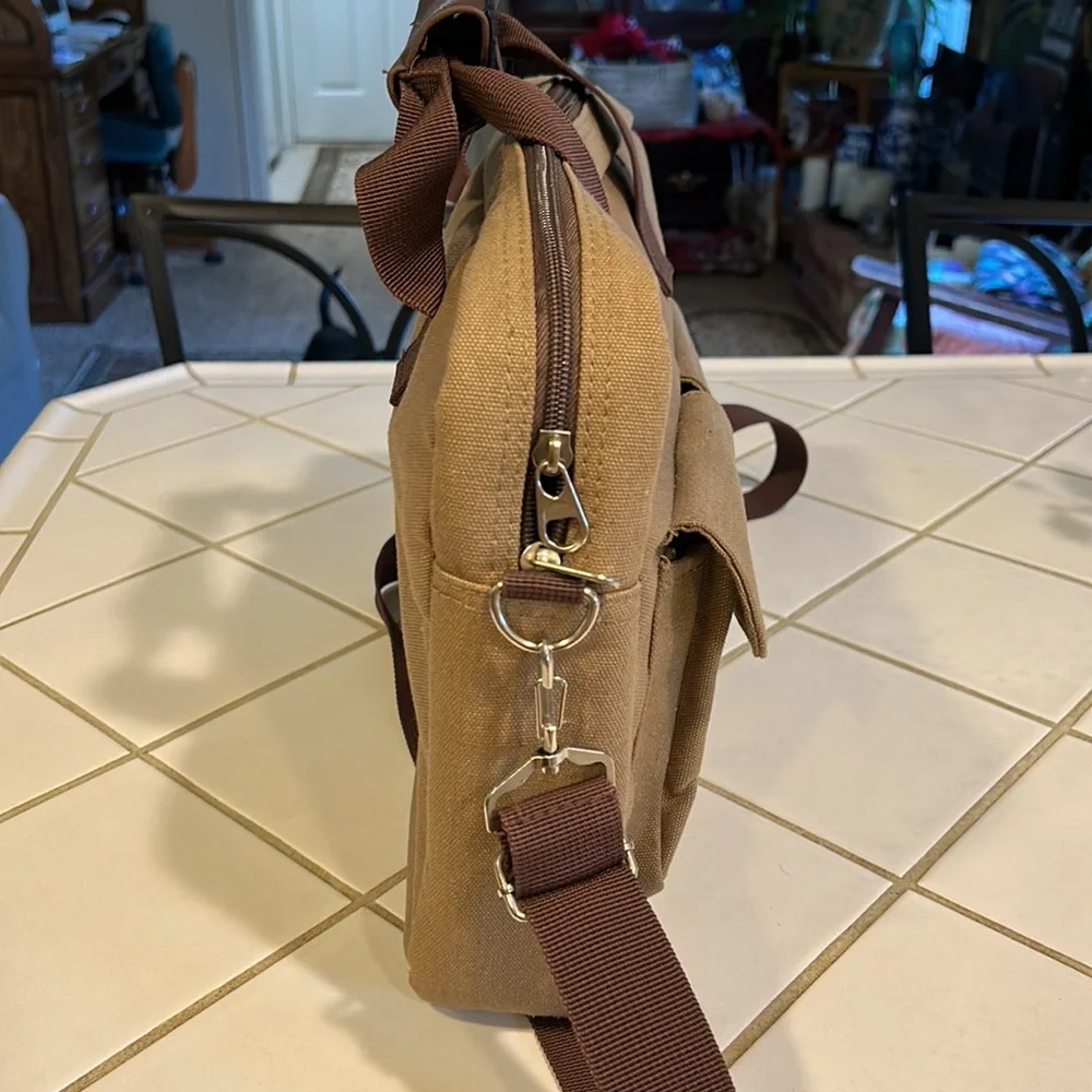 Bella Russo Unisex Canvas Computer/Book Bag